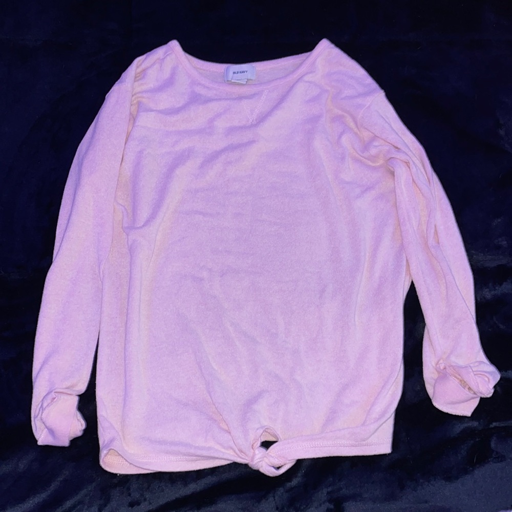 Old navy long sleeve shirt